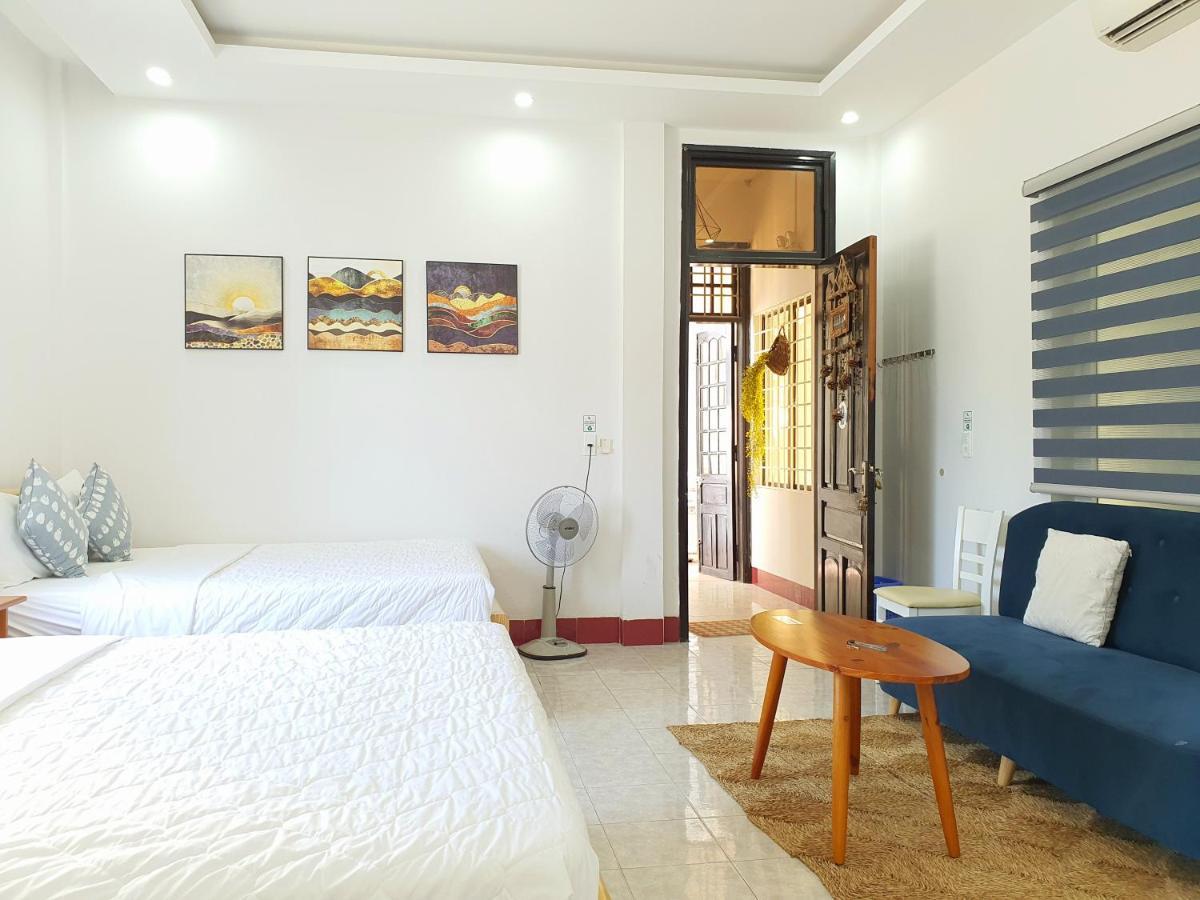 Chic Studio Homestay Хуе Екстериор снимка