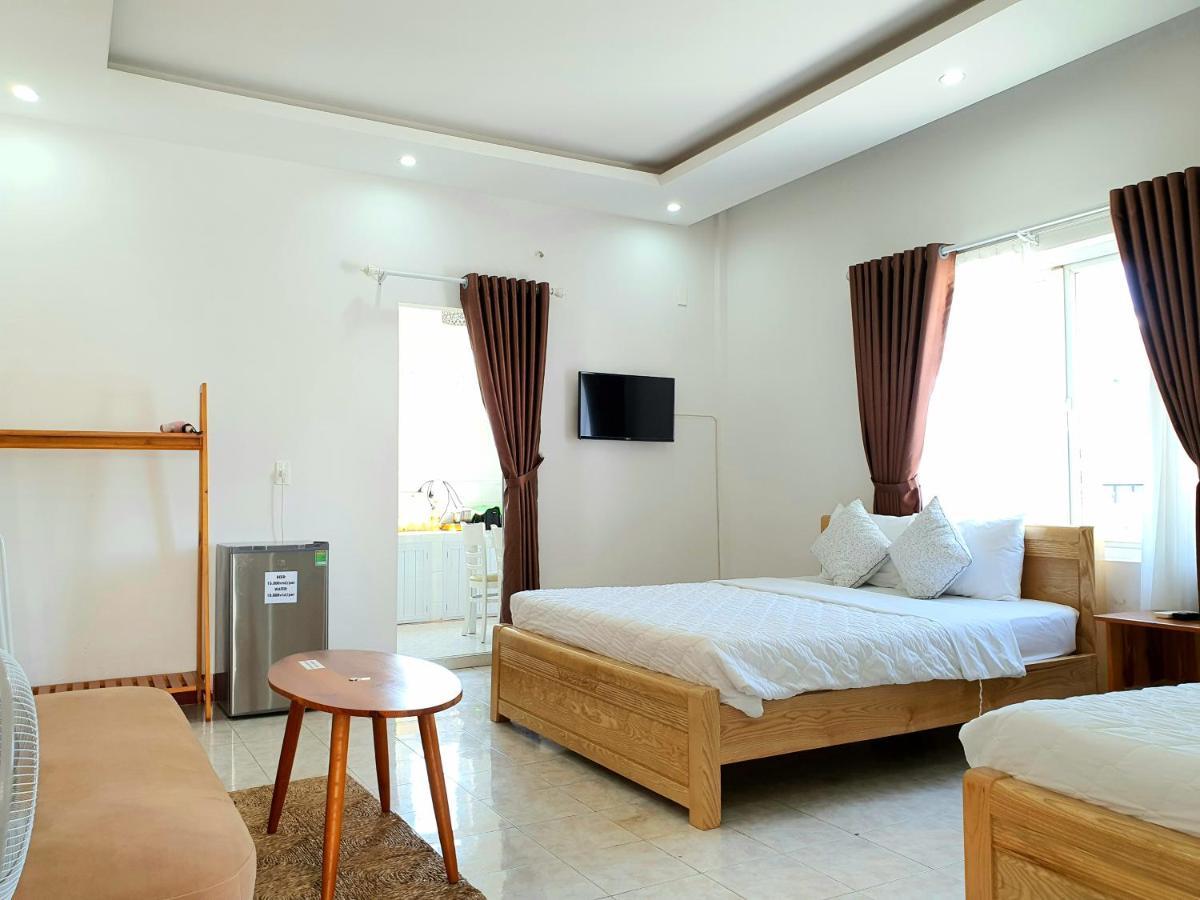 Chic Studio Homestay Хуе Екстериор снимка