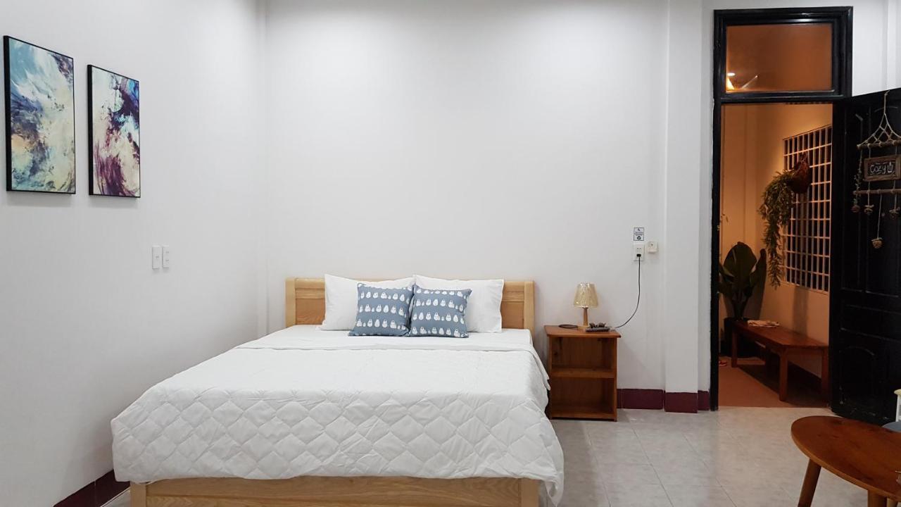 Chic Studio Homestay Хуе Екстериор снимка